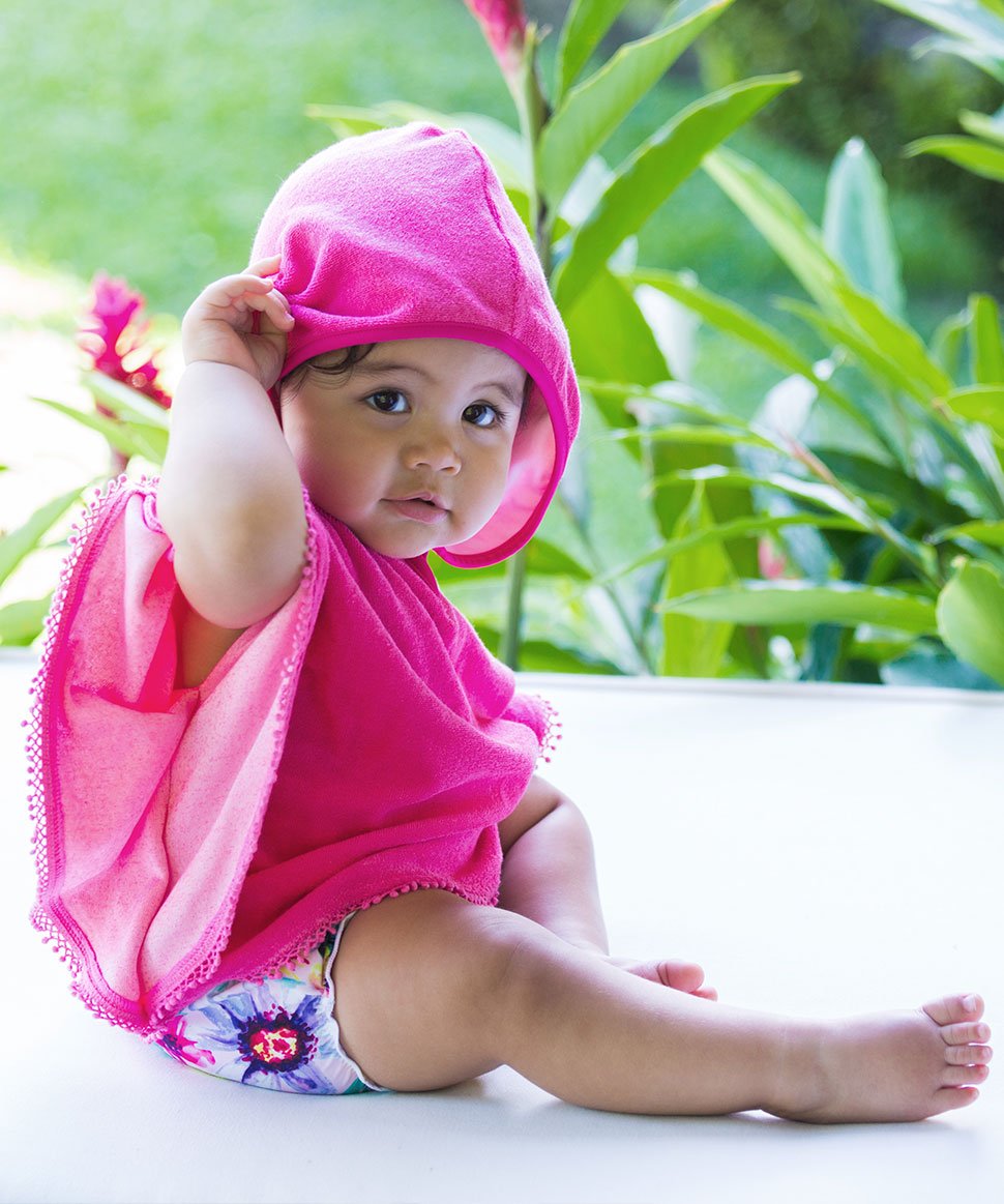 Lucy Girls Hooded Towel in Pink