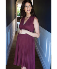 V-Neck Knife Pleat Maternity Dress